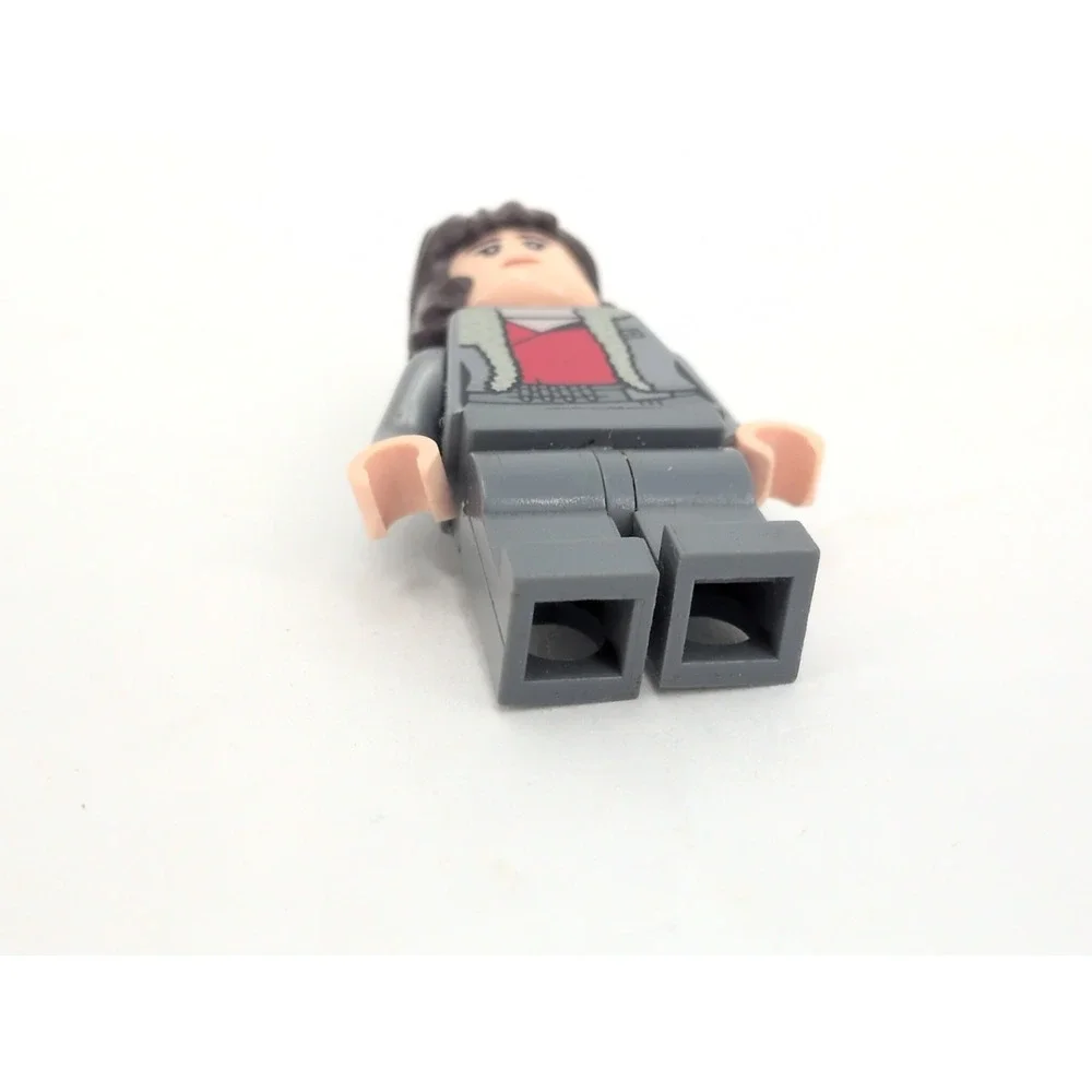LEGO Star Wars Rare Minifigure Qi'ra SW0916 Misprint with Yoda Back Print
